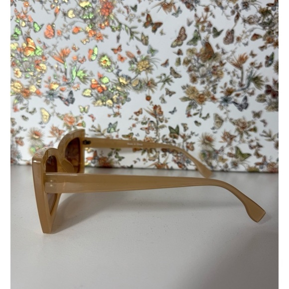 Women's Beige Nude Narrow Cat Eye Rectangle Modern Sunglasses 400 UV Protection - Picture 4 of 7